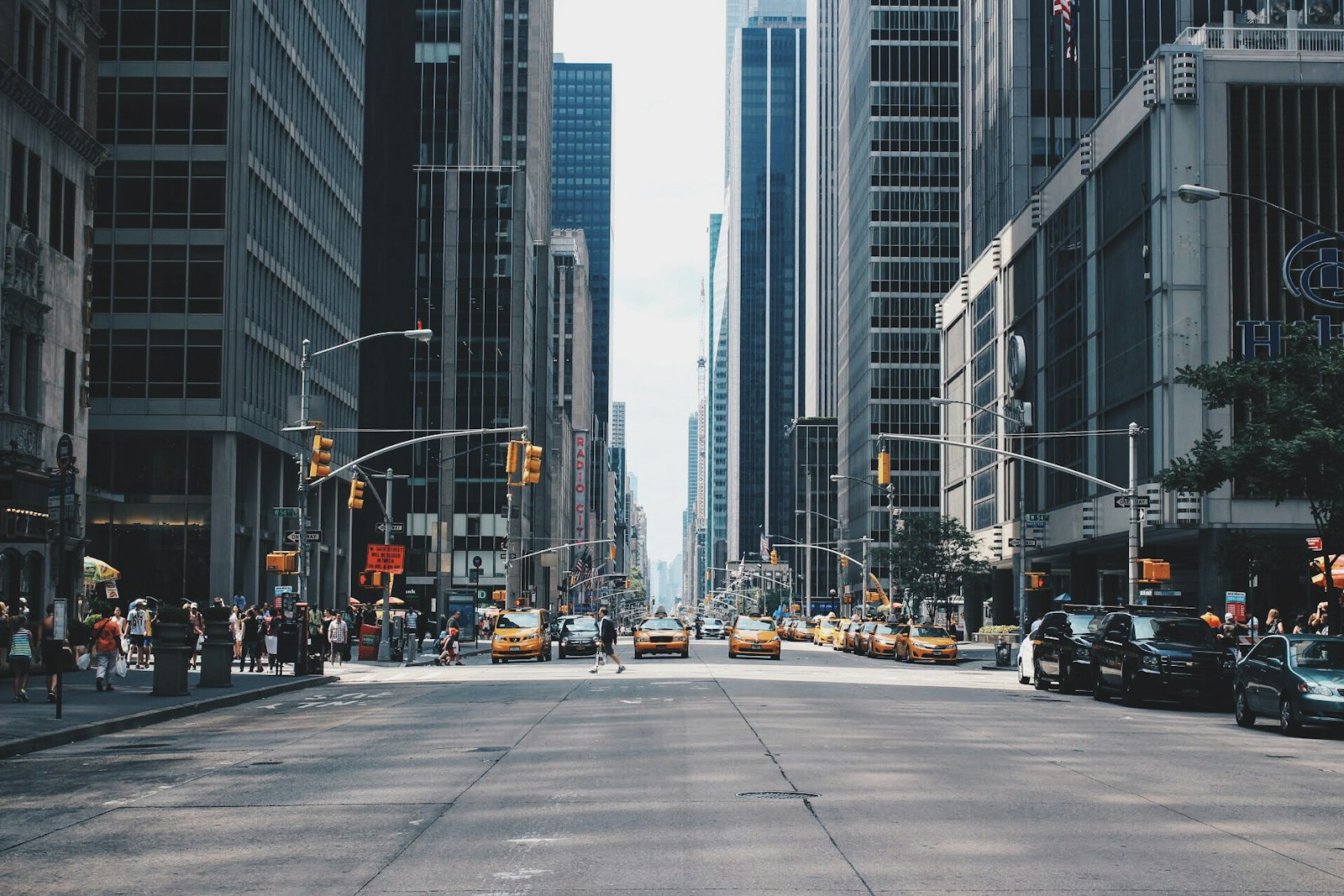 City street ready for drivers to earn